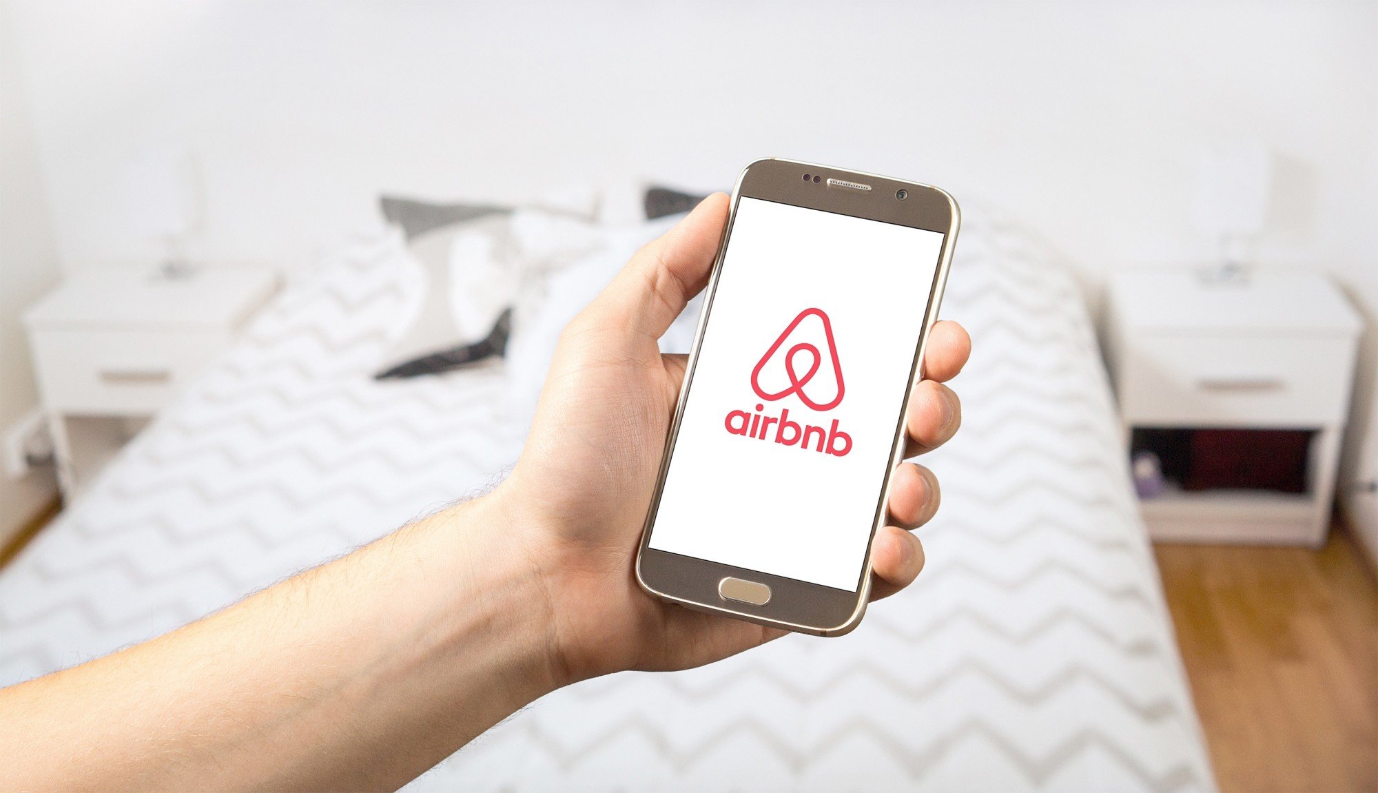 When to Hire an Airbnb Rental Management Company